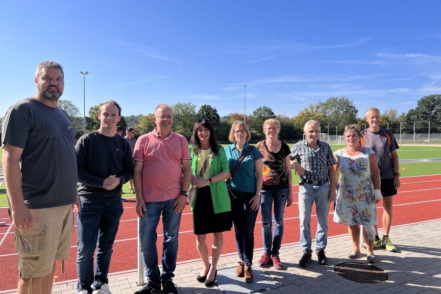 SPD bei Sportplatzeinweihung